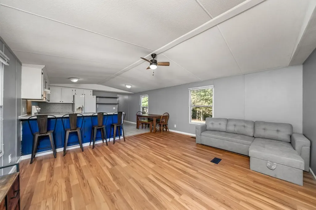 10 Black Bear Court Crossville TN 38571