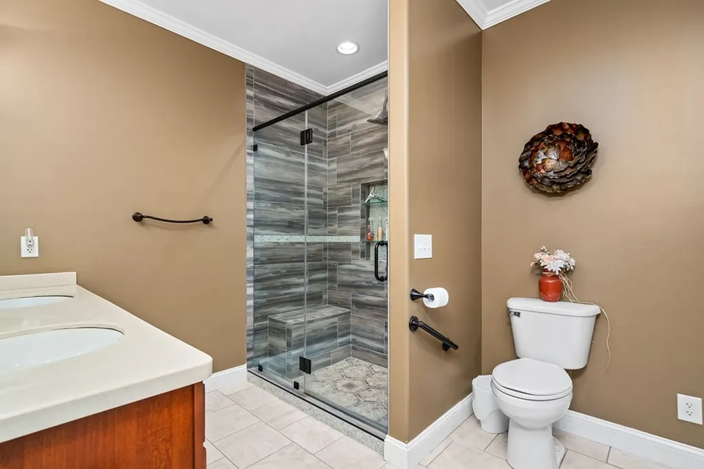 38 Saddle Brook Lane Crossville TN 38571