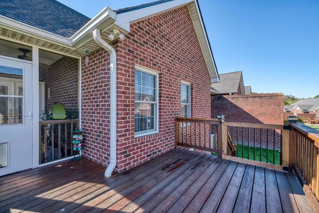 38 Saddle Brook Lane Crossville TN 38571