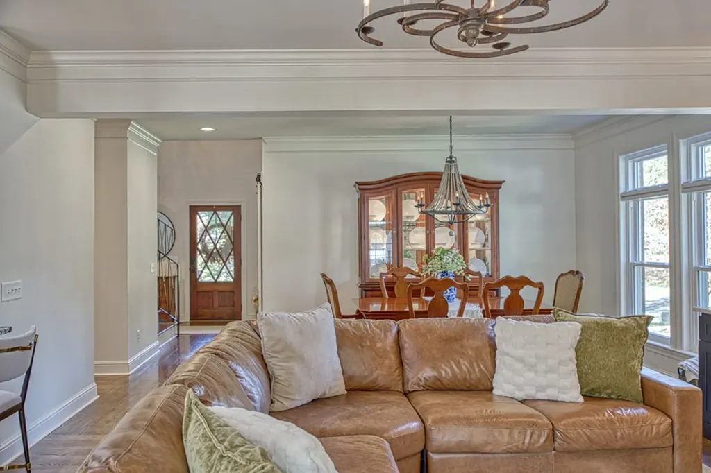 482 E Hampton Court Cookeville TN 38501