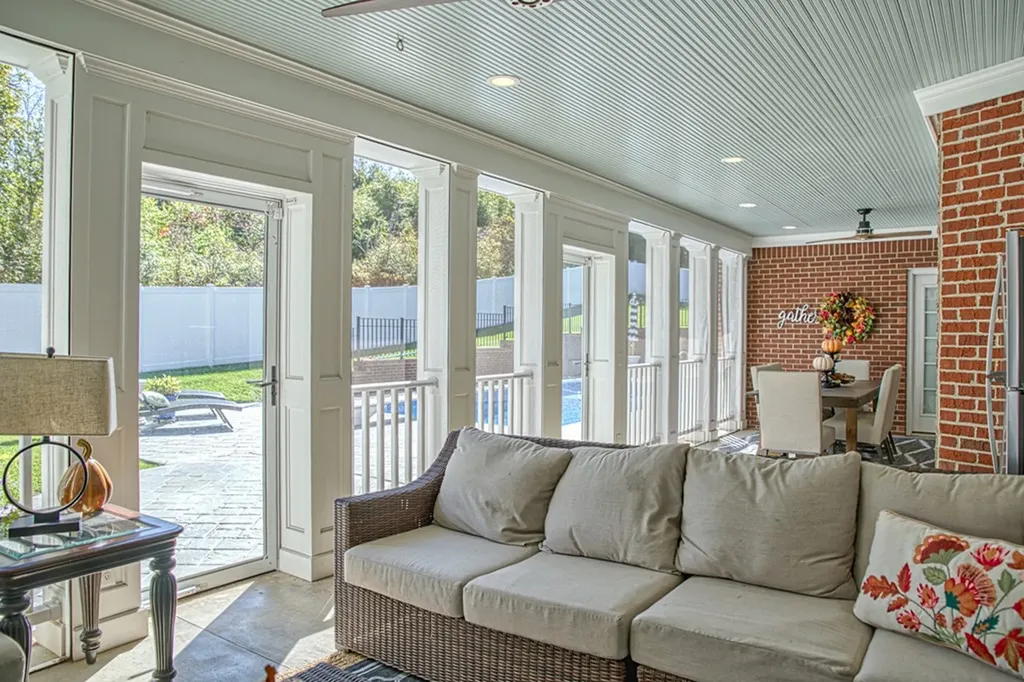 482 E Hampton Court Cookeville TN 38501