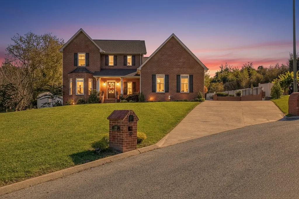 482 E Hampton Court Cookeville TN 38501