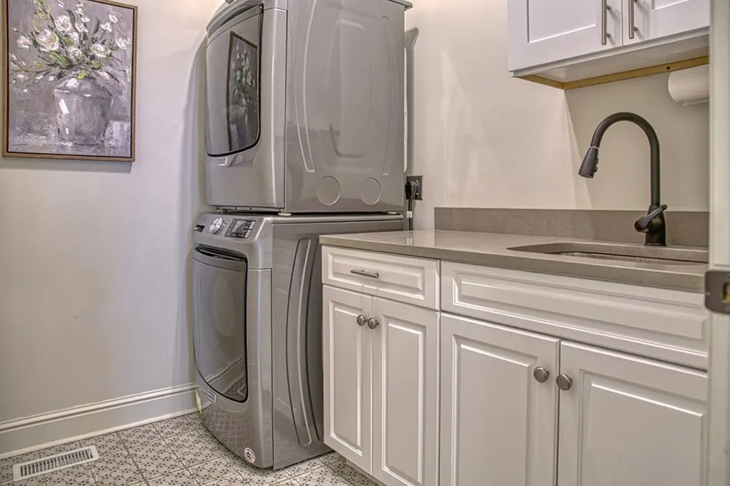 482 E Hampton Court Cookeville TN 38501