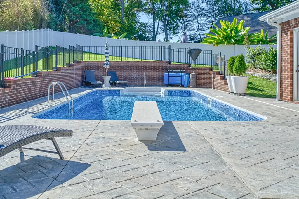 482 E Hampton Court Cookeville TN 38501