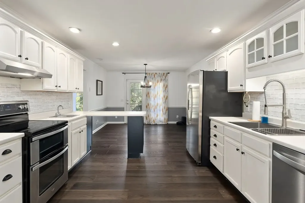 966 River Bend Drive Cookeville TN 38506-5972