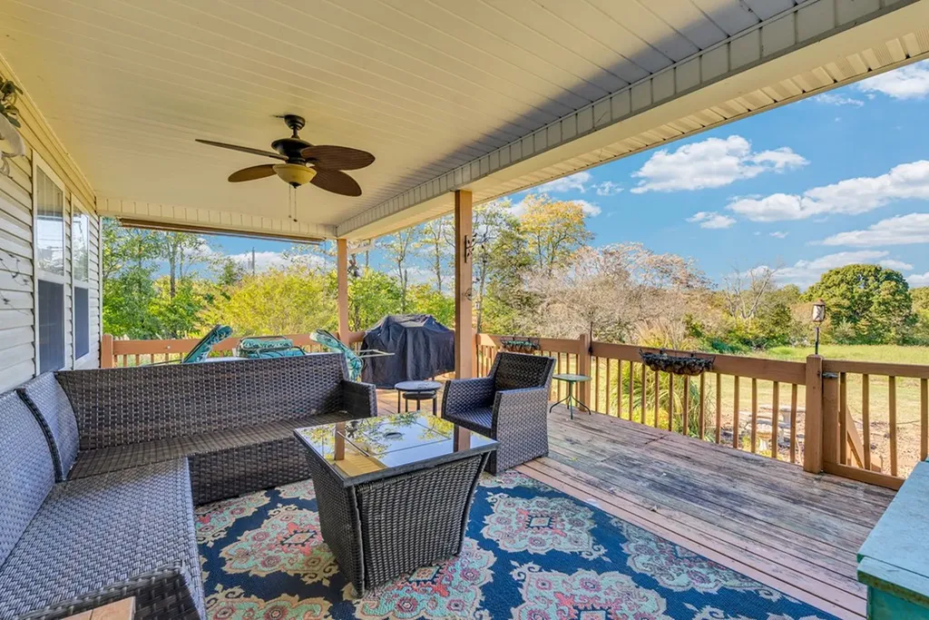 165 Eckles Cemetery Road Cookeville TN 38506