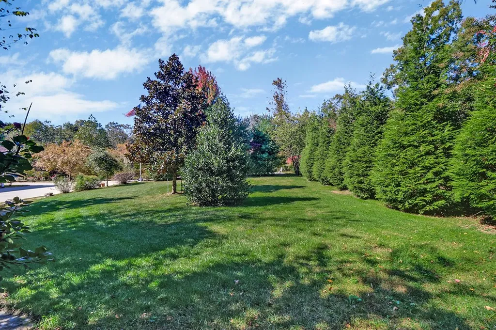 221 Wind Song Trail Crossville TN 38555