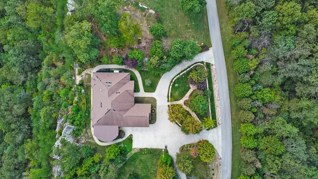 221 Wind Song Trail Crossville TN 38555