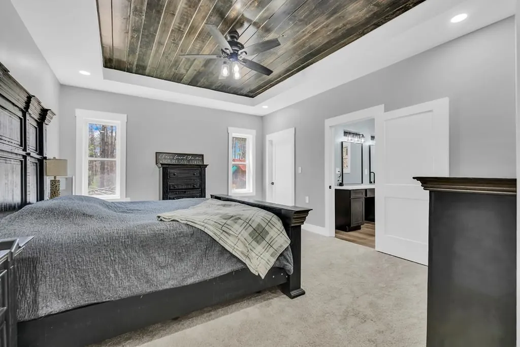 97 W Bluff Road Pikeville TN 37367