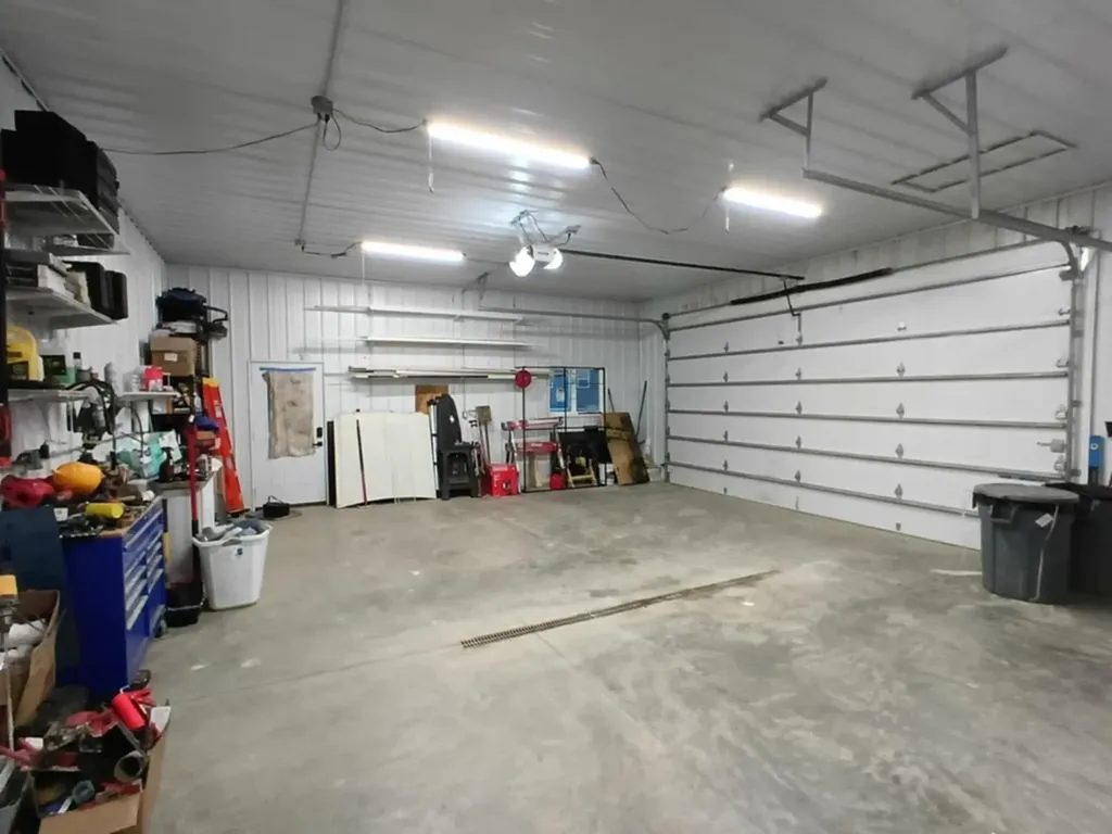 97 W Bluff Road Pikeville TN 37367