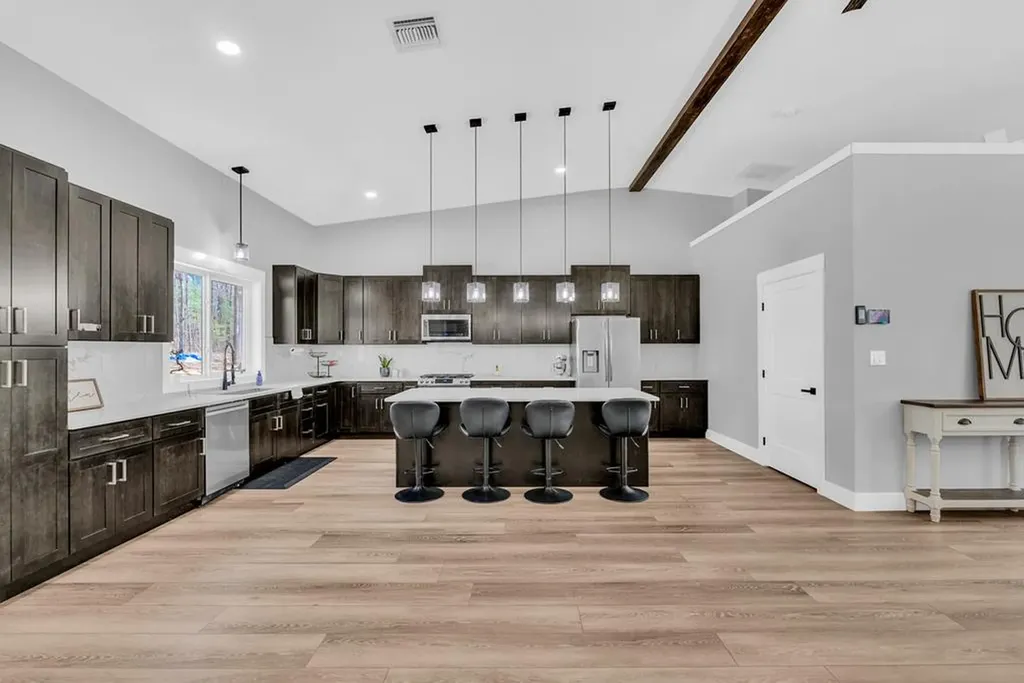 97 W Bluff Road Pikeville TN 37367