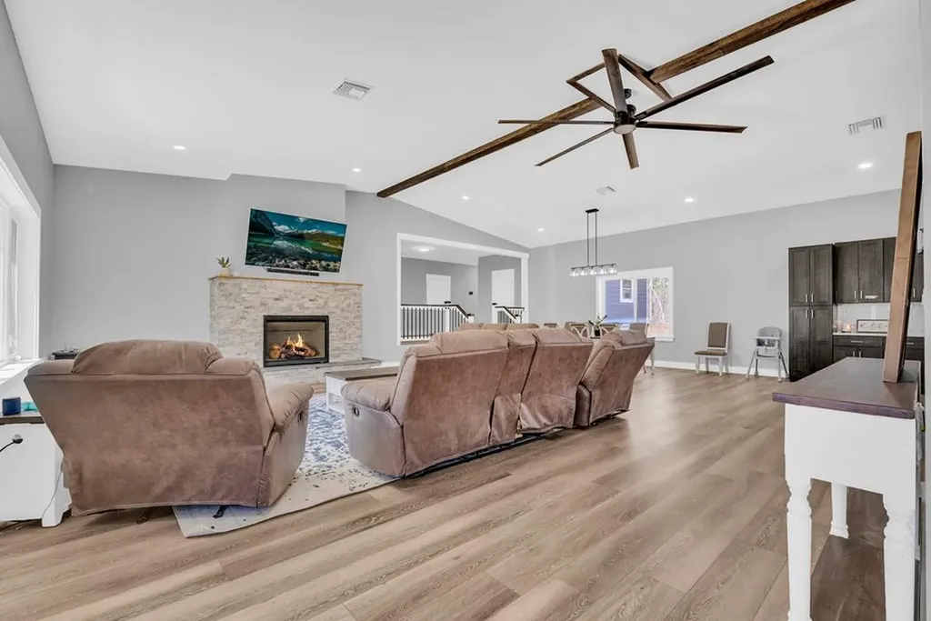 97 W Bluff Road Pikeville TN 37367