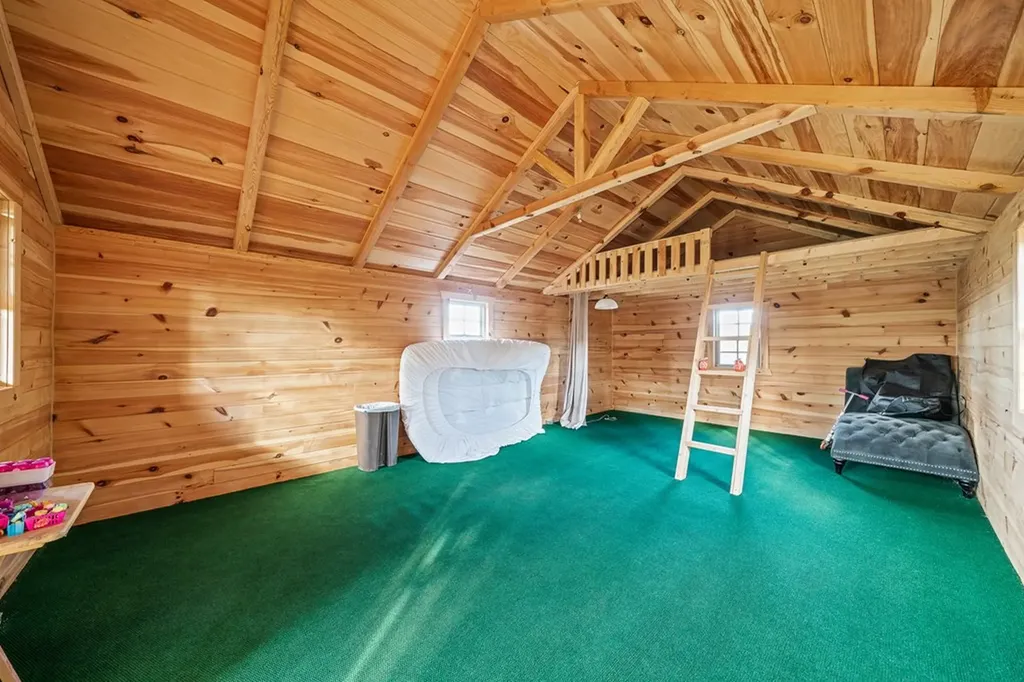 944 Flat Rock Road Crossville TN 38572-1784