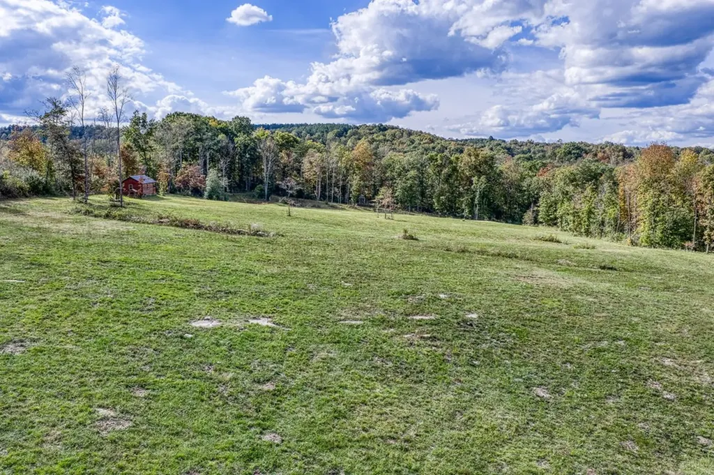 944 Flat Rock Road Crossville TN 38572-1784