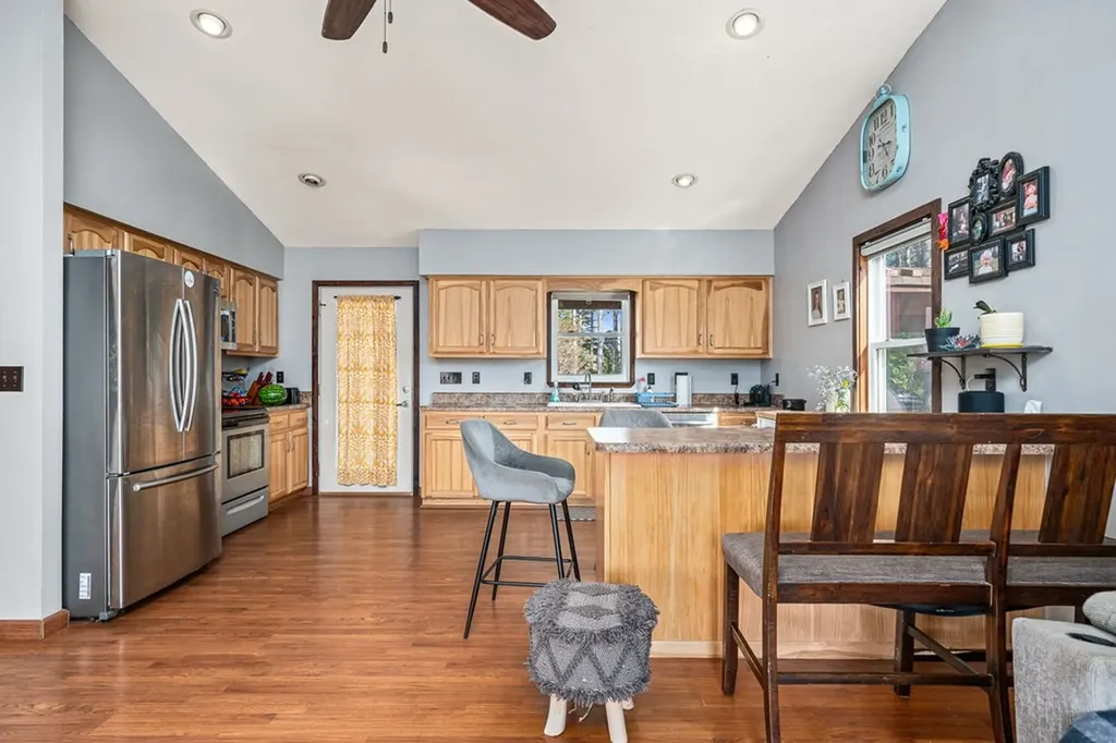 944 Flat Rock Road Crossville TN 38572-1784