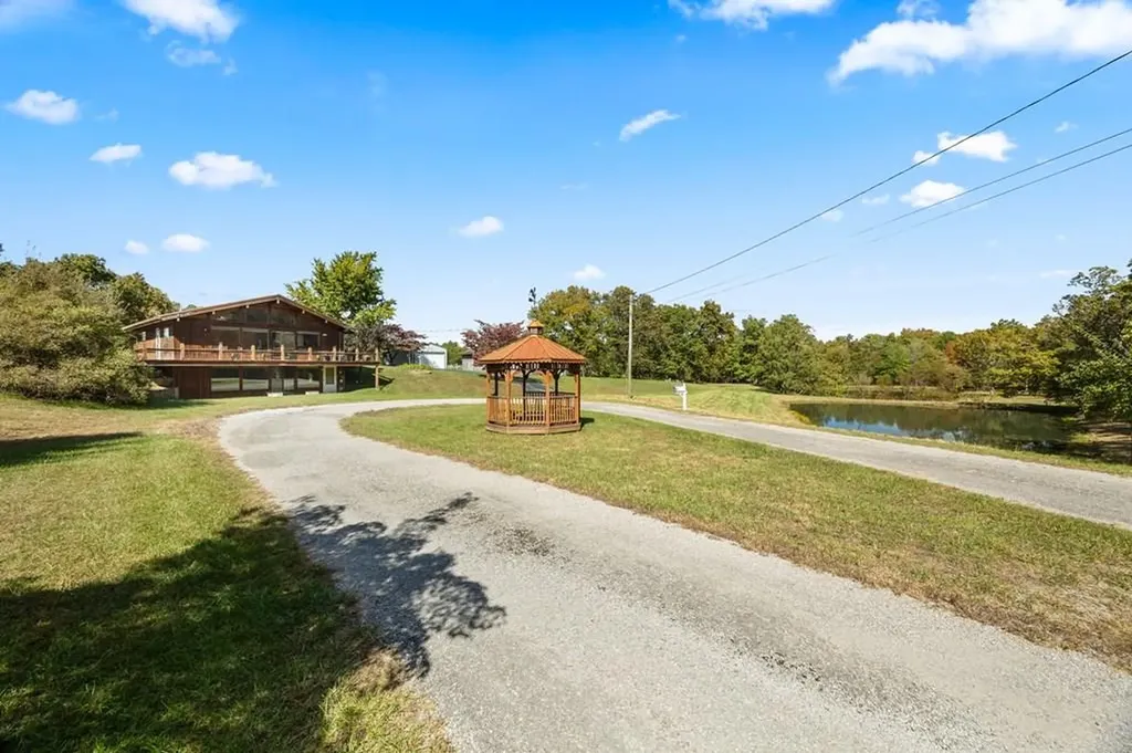 384 Miller Court Crossville TN 38571-2387