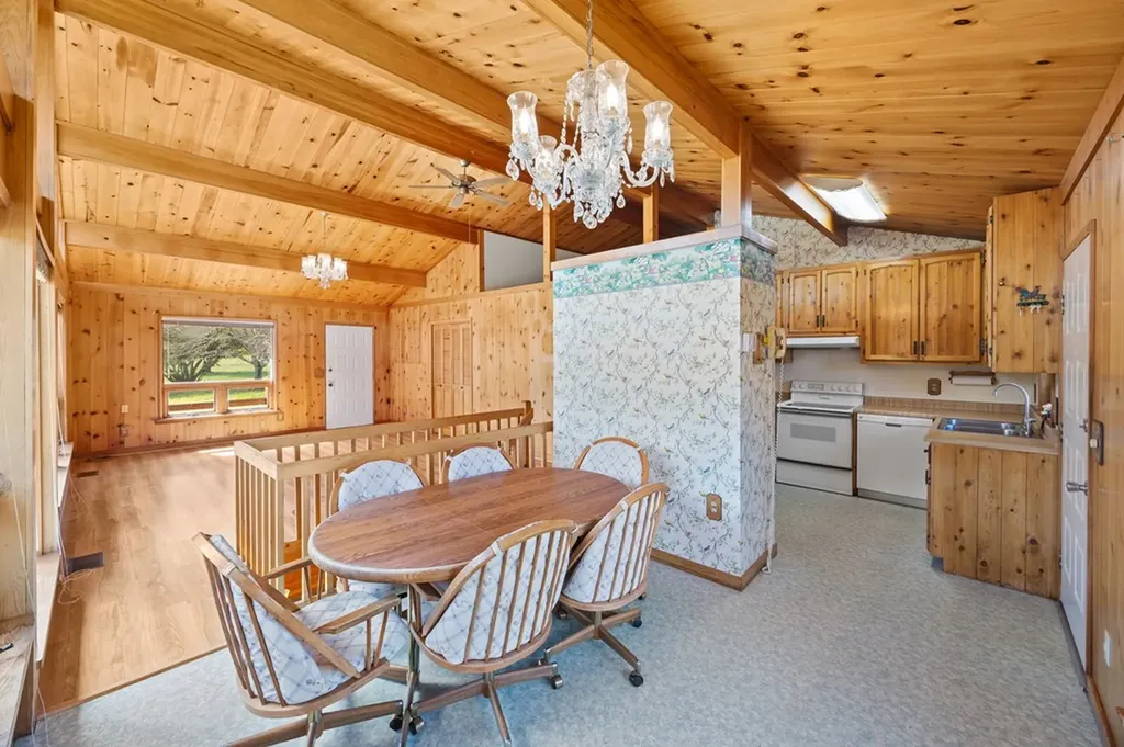 384 Miller Court Crossville TN 38571-2387