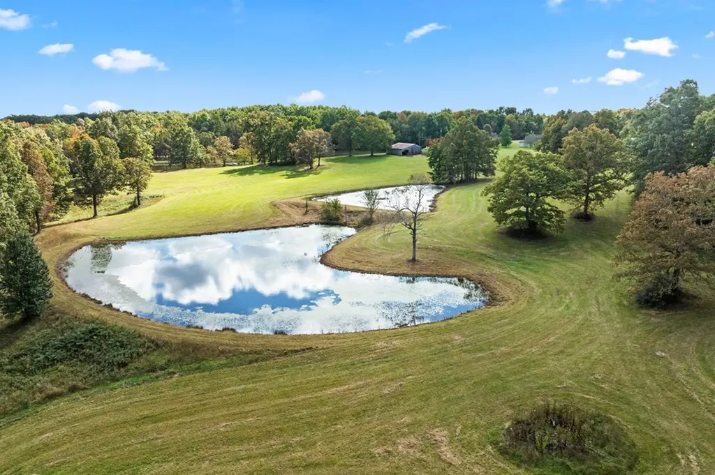 384 Miller Court Crossville TN 38571-2387