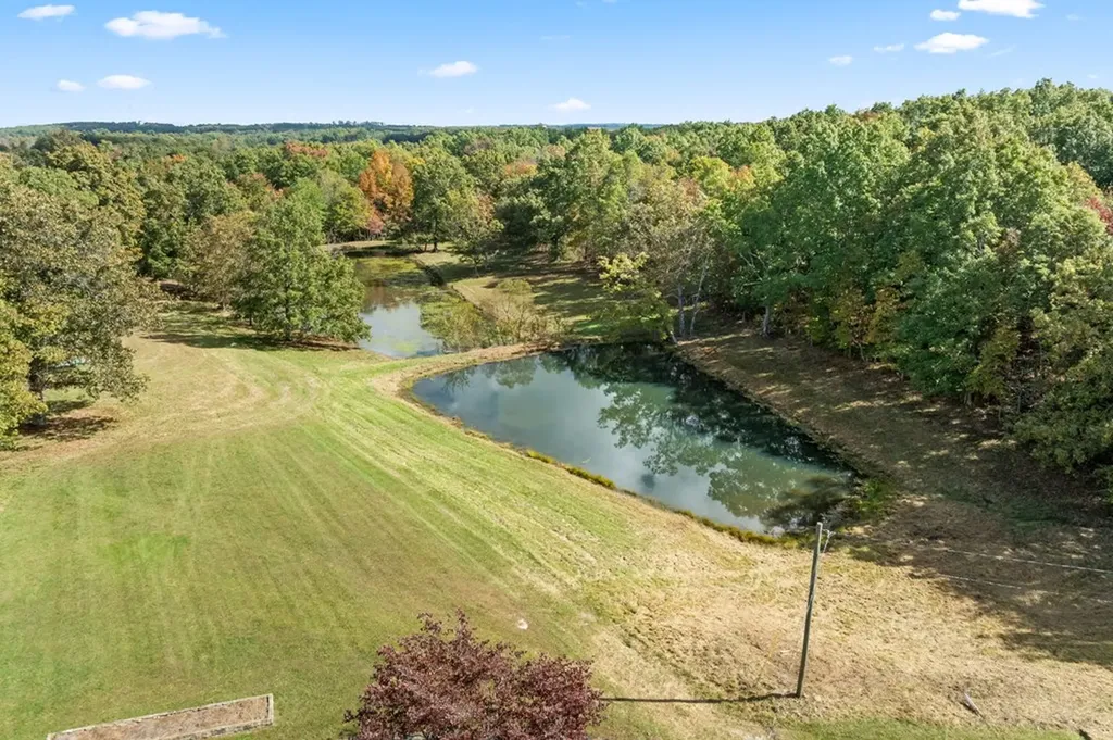 384 Miller Court Crossville TN 38571-2387