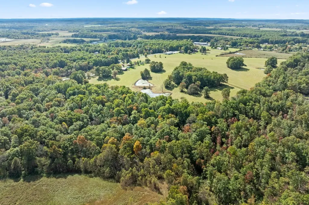 384 Miller Court Crossville TN 38571-2387