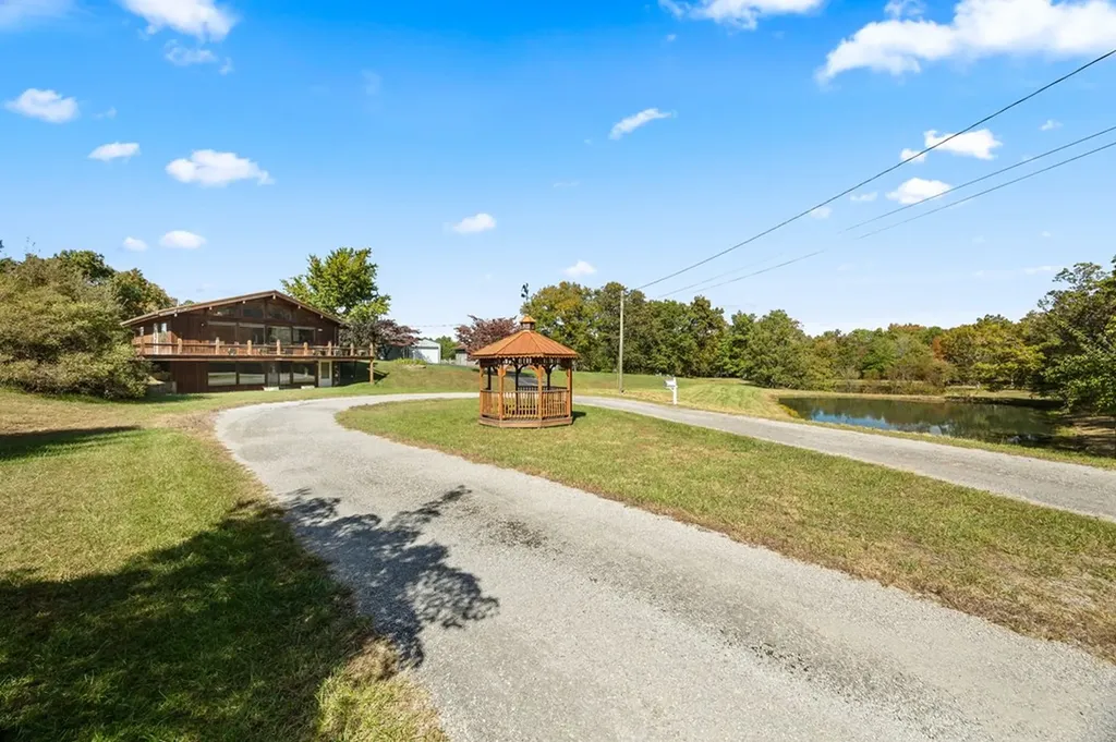 384 Miller Court Crossville TN 38571-2387