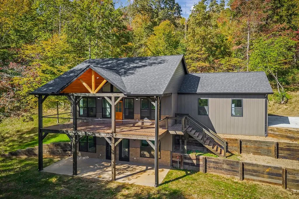 260 Billy Beason Lane Livingston TN 38570