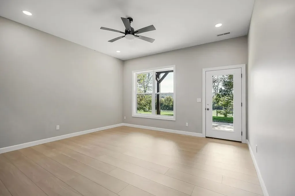 260 Billy Beason Lane Livingston TN 38570