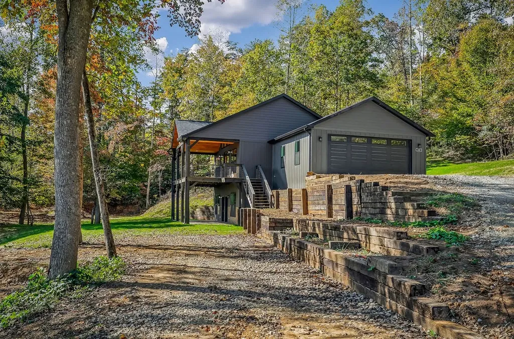 260 Billy Beason Lane Livingston TN 38570