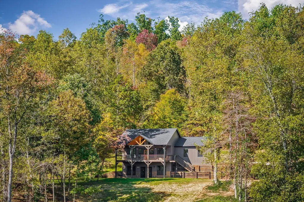 260 Billy Beason Lane Livingston TN 38570