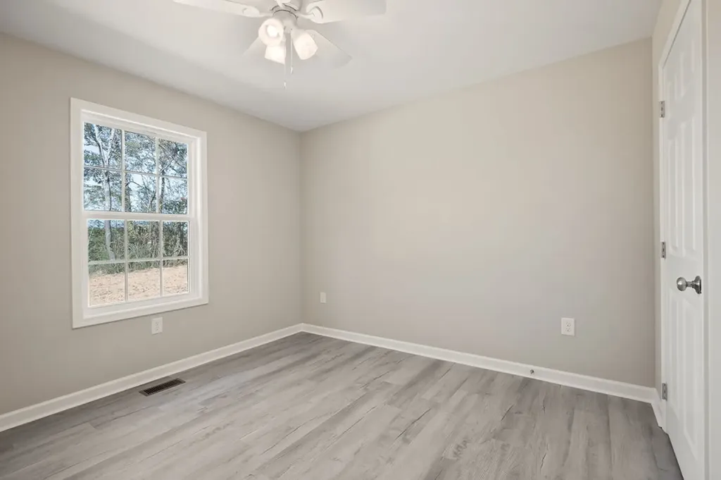 557 Oak Tree Drive Mcminnville TN 37110