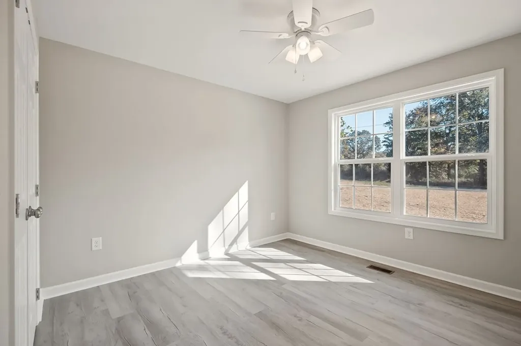 557 Oak Tree Drive Mcminnville TN 37110