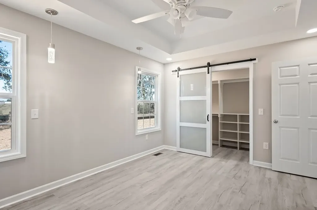 557 Oak Tree Drive Mcminnville TN 37110