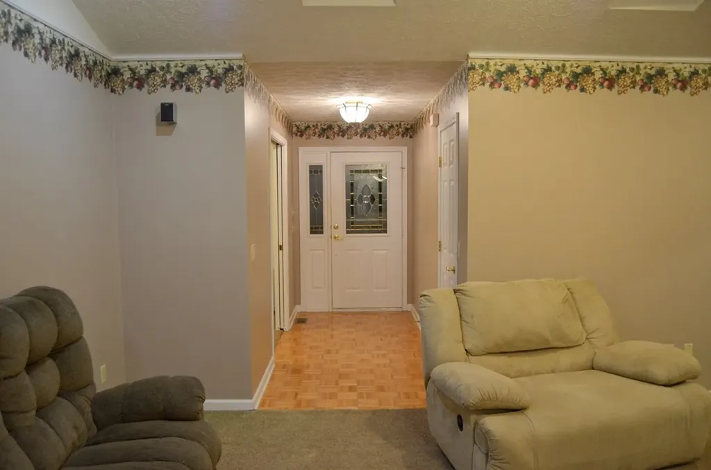 170 Pin Oak Lane Crossville TN 38555