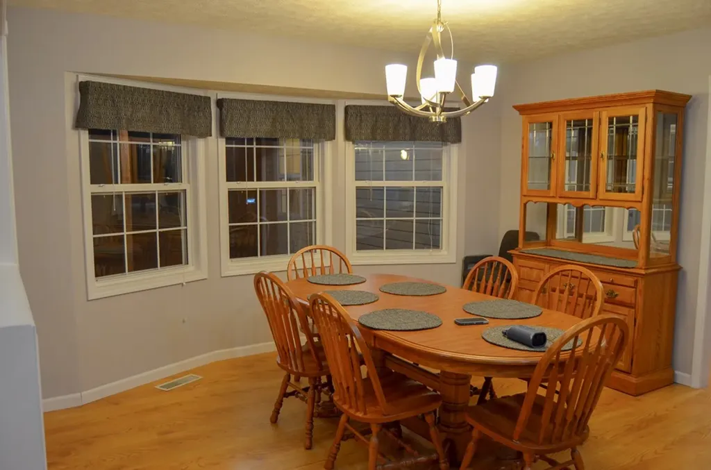 170 Pin Oak Lane Crossville TN 38555