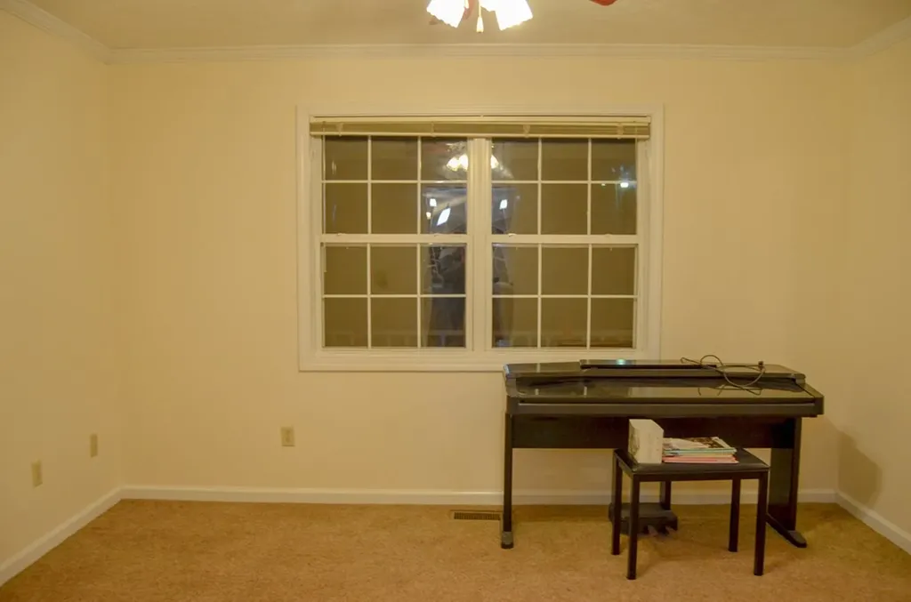 170 Pin Oak Lane Crossville TN 38555