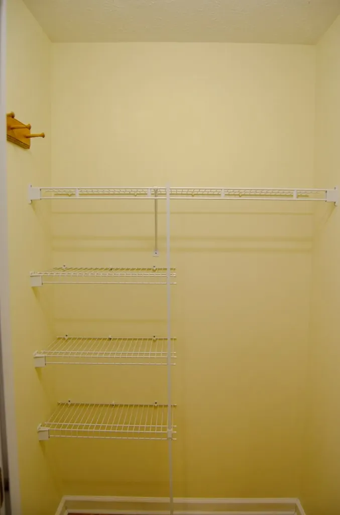 170 Pin Oak Lane Crossville TN 38555