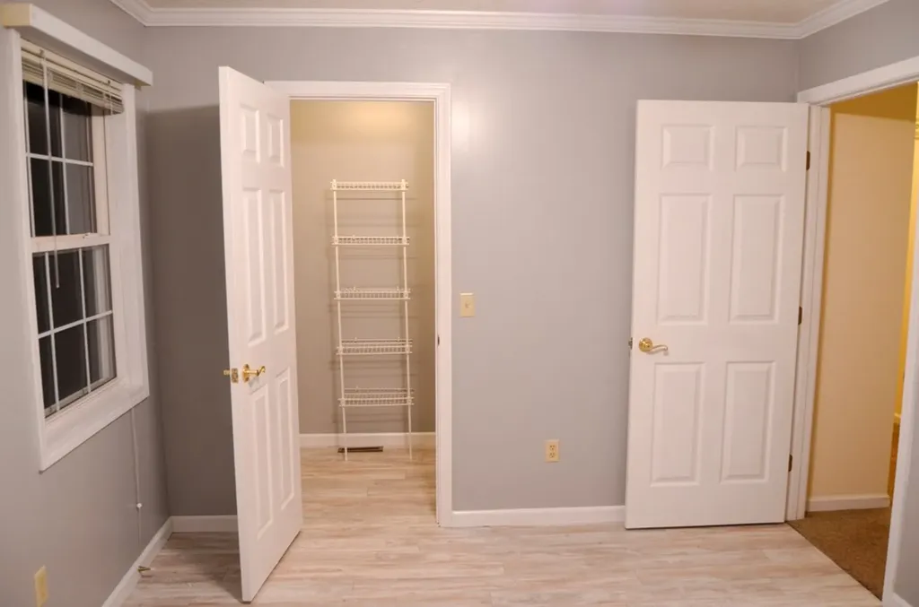 170 Pin Oak Lane Crossville TN 38555