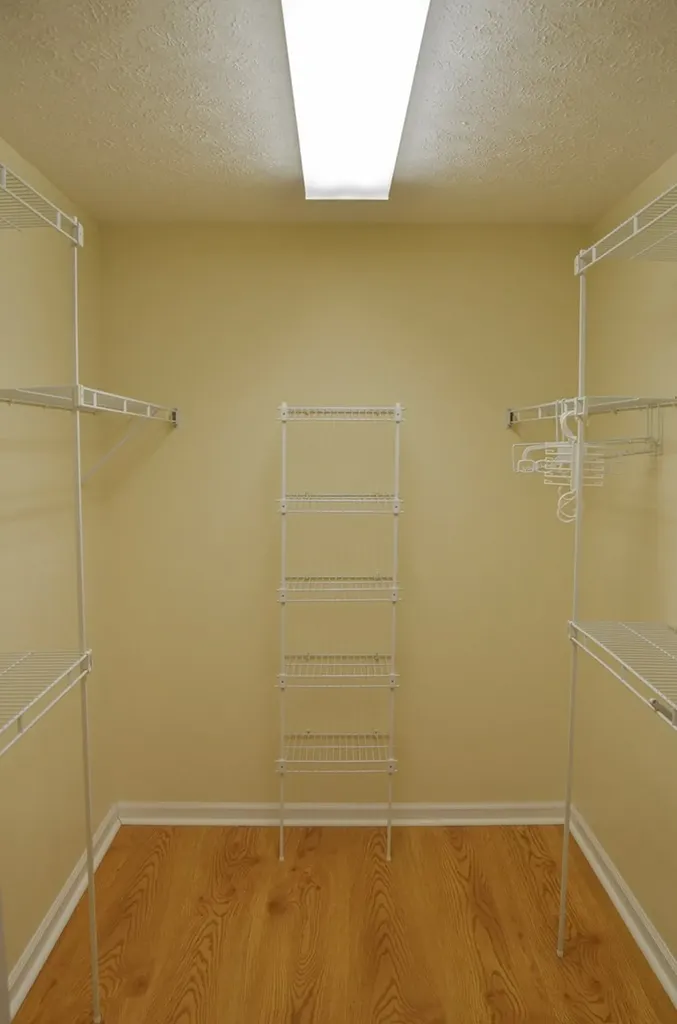 170 Pin Oak Lane Crossville TN 38555