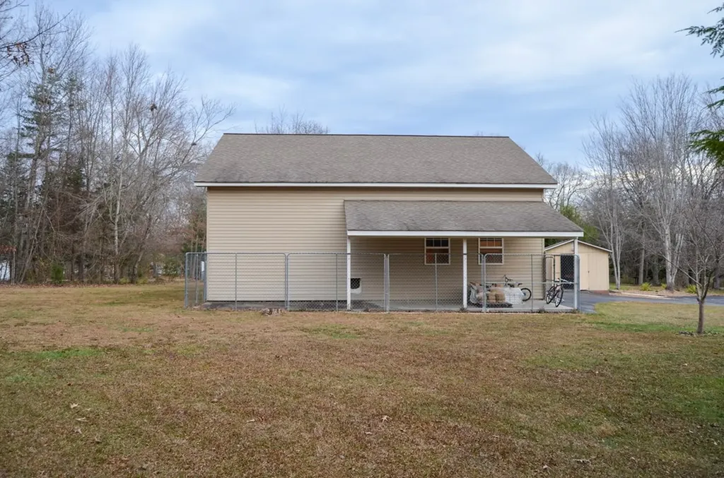 170 Pin Oak Lane Crossville TN 38555