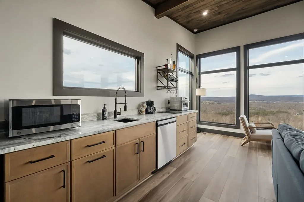 431 Bald Knob Mountain And Cummings Cove Road Doyle TN 38559