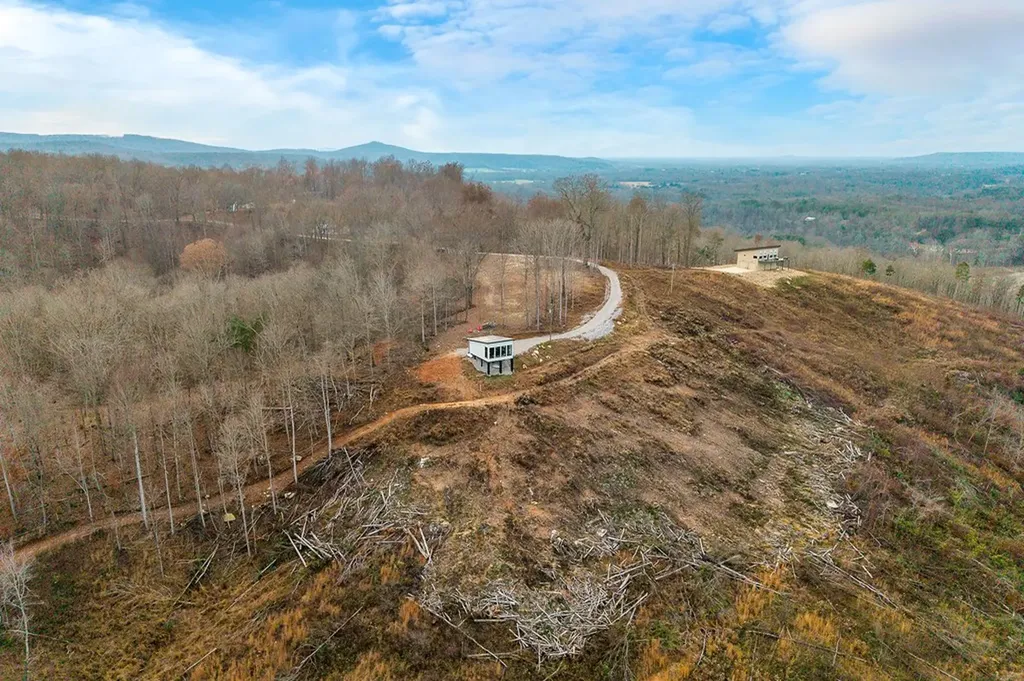 431 Bald Knob Mountain And Cummings Cove Road Doyle TN 38559