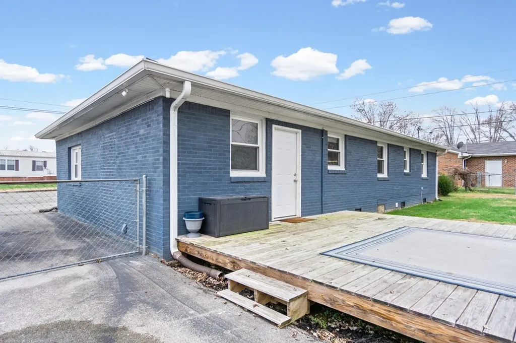 146 Cooper Road Cookeville TN 38506