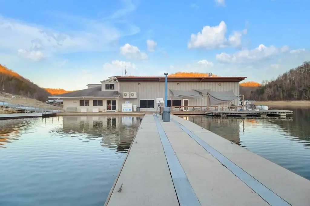 5421 Rock Cairn Road Cookeville TN 38506