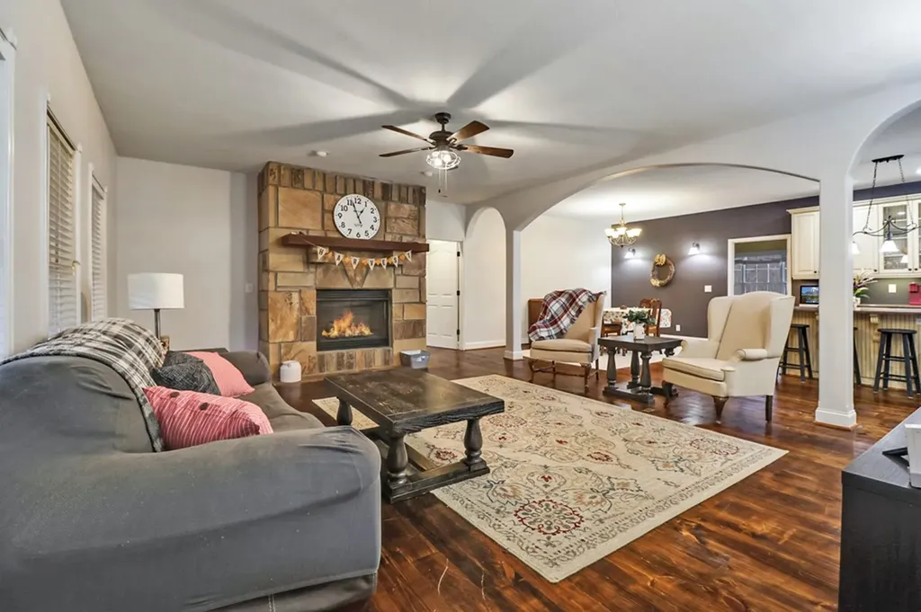 1035 Gray Eagle Drive Crossville TN 38572