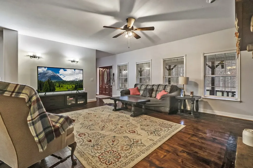 1035 Gray Eagle Drive Crossville TN 38572