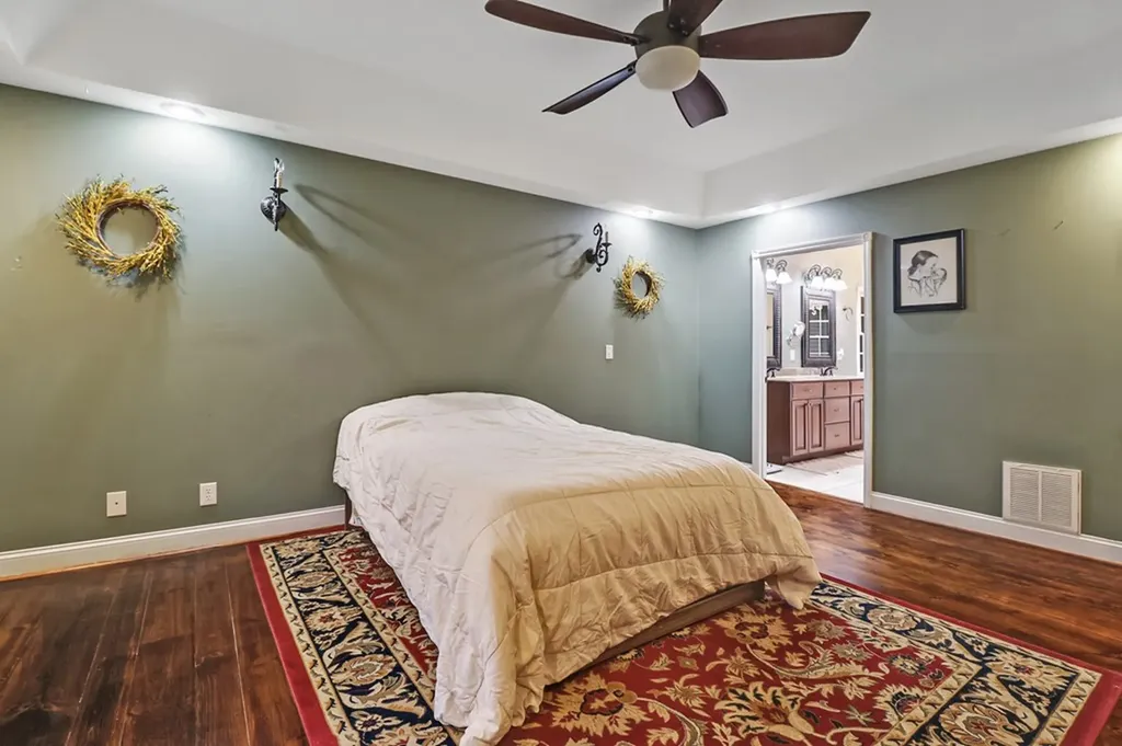 1035 Gray Eagle Drive Crossville TN 38572