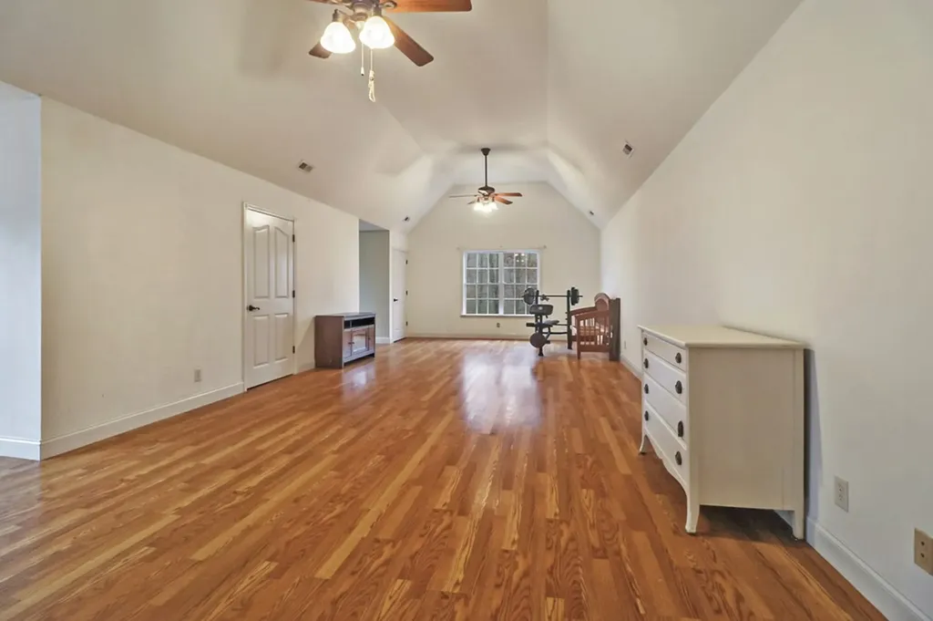 1035 Gray Eagle Drive Crossville TN 38572