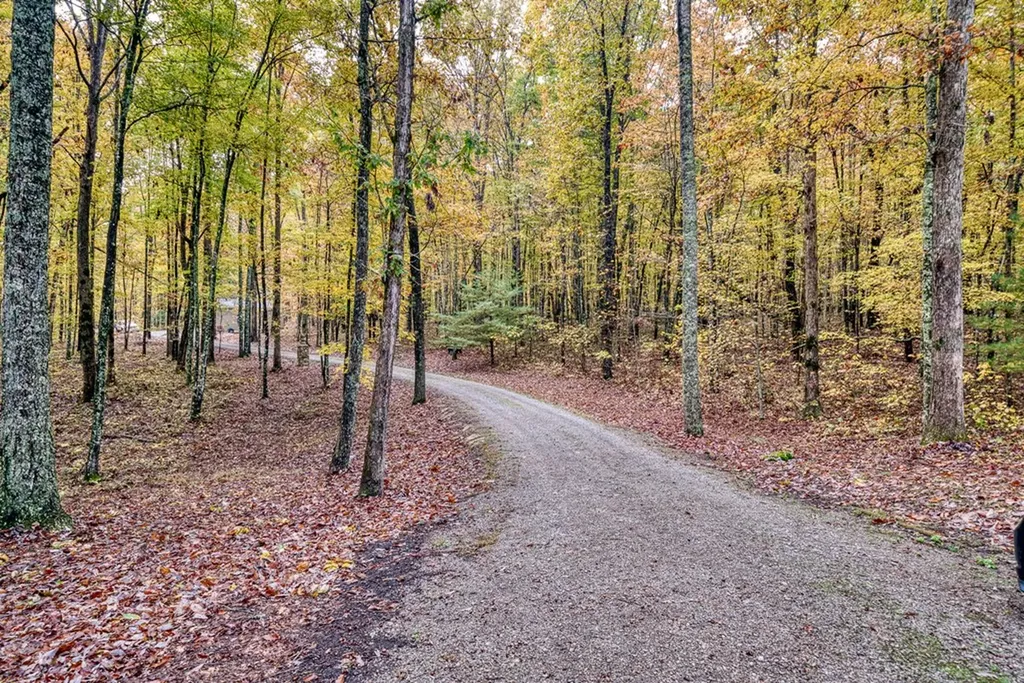 902 Cowpens Monterey TN 38574