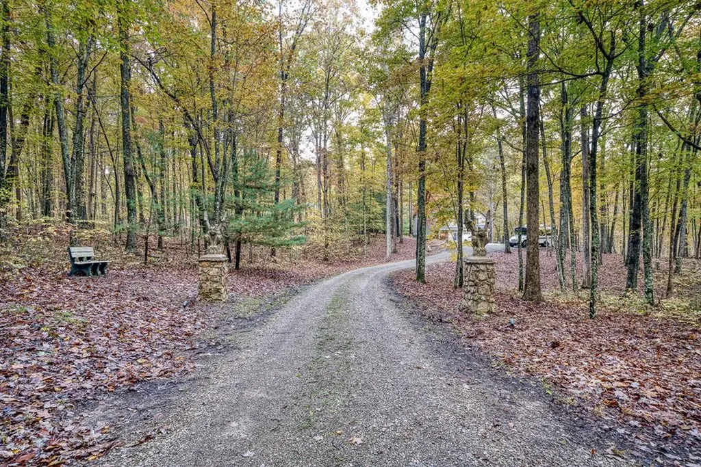 902 Cowpens Monterey TN 38574