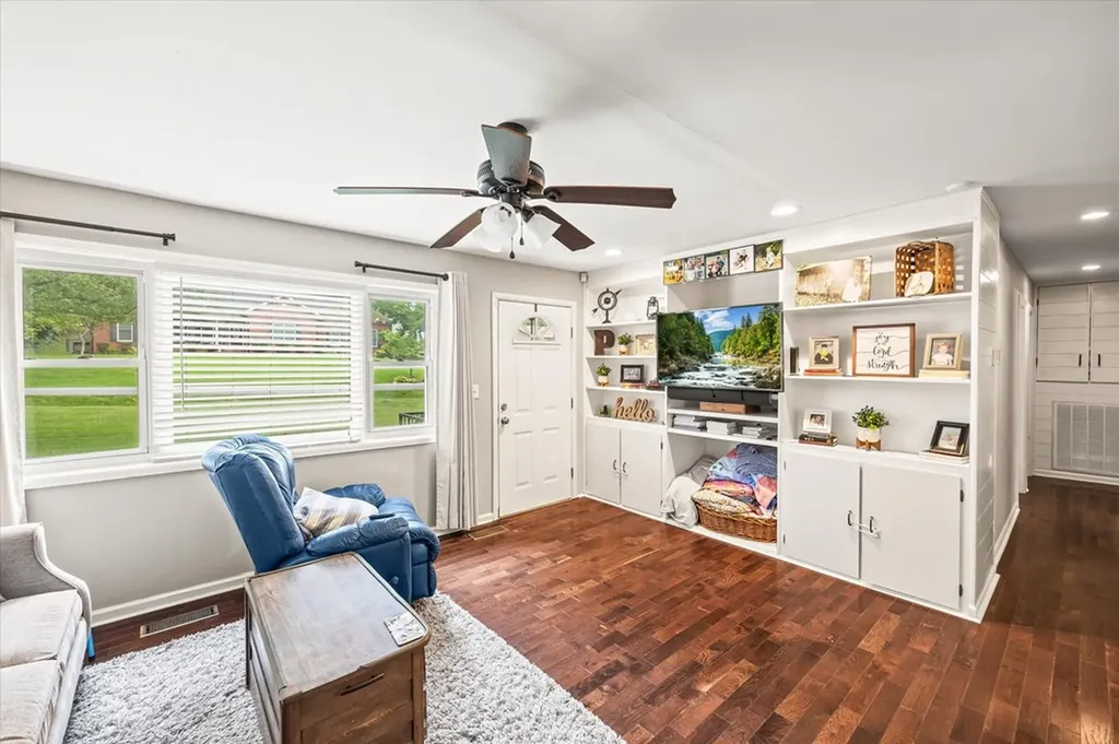 1298 Eastwood Drive Cookeville TN 38501